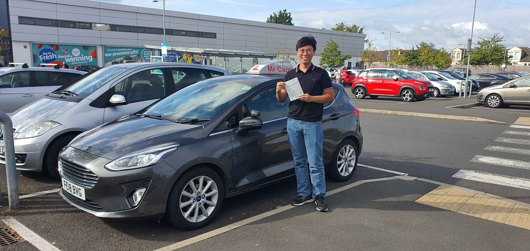 Driving lessons Bristol